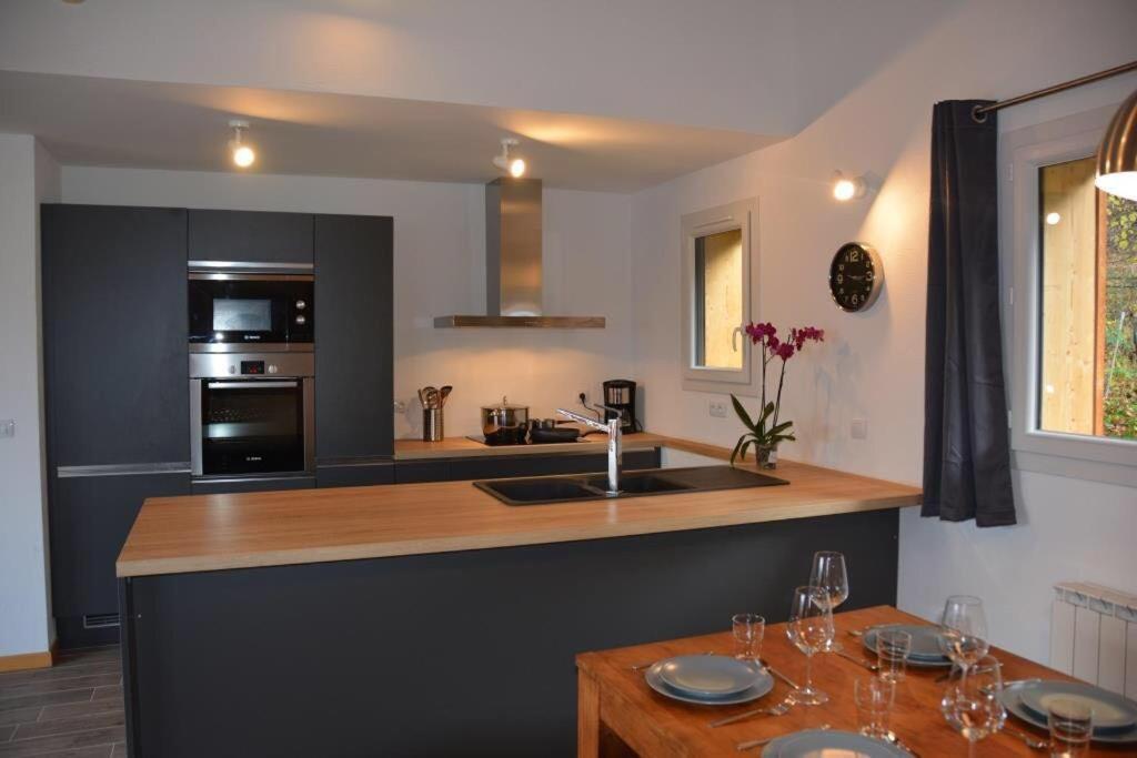 Chalet Alexanne - Meuble De Tourisme Classe 3 Etoiles - Porte De St Gervais Passy  Exterior photo